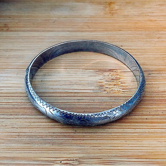 $72Hinged Vintage Estate Sterling Bangle BraceletMarked 925